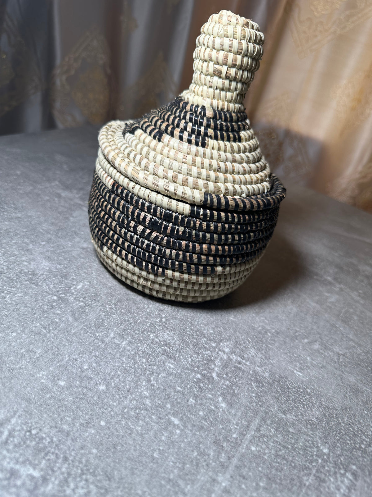 Mini Traditional Basket